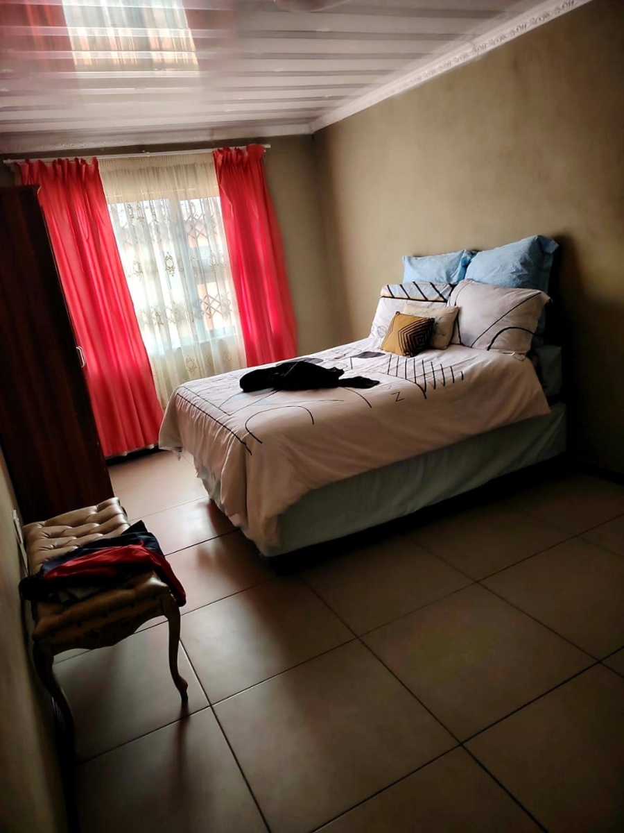 11 Bedroom Property for Sale in Mdantsane Nu 7 Eastern Cape